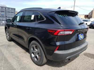 2025 Ford Escape, $30265. Photo 4
