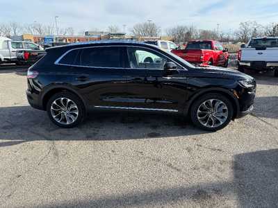 2023 Lincoln Nautilus, $39995. Photo 9