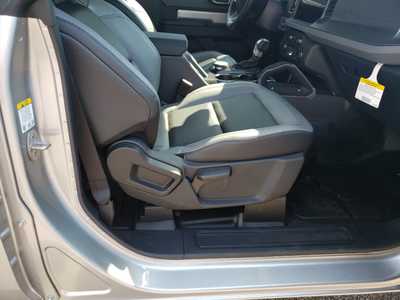 2024 Ford Bronco, $38754. Photo 12