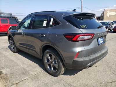 2025 Ford Escape, $33925. Photo 4