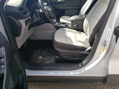 2025 Ford Escape, $35111. Photo 11
