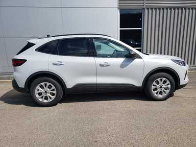 2025 Ford Escape, $35111. Photo 8