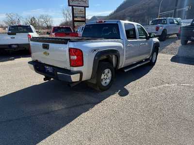 2013 Chevrolet 1500 Crew Cab, $12995. Photo 6