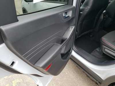2025 Ford Escape, $32720. Photo 12