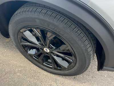 2022 Ford Explorer, $34595. Photo 8