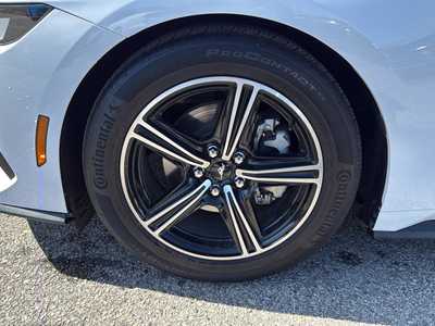 2024 Ford Mustang, $33492. Photo 9