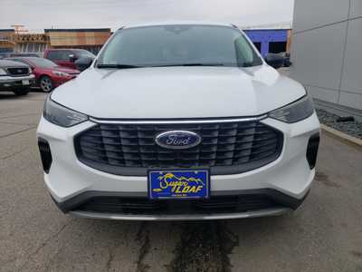 2025 Ford Escape, $29579. Photo 2