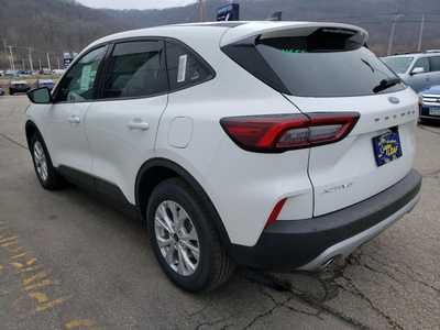 2025 Ford Escape, $28294. Photo 4