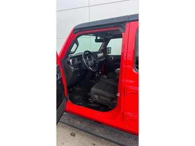 2020 Jeep Gladiator, $26995. Photo 10