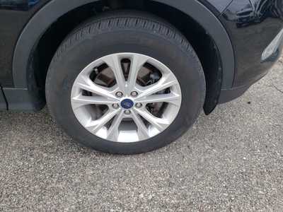 2019 Ford Escape, $14995. Photo 12