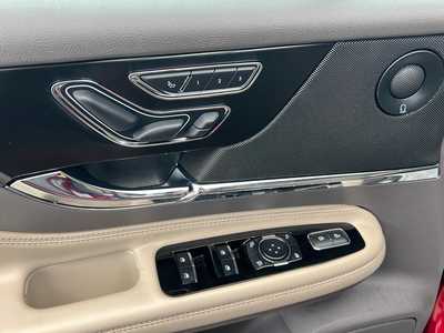2023 Lincoln Corsair, $41995. Photo 8