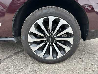 2023 Lincoln Navigator, $69995. Photo 10