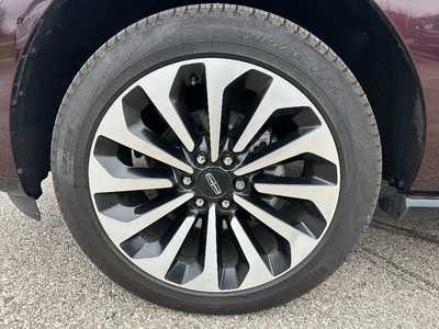 2023 Lincoln Navigator, $69995. Photo 9