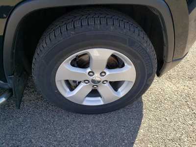 2012 Jeep Grand Cherokee, $10495. Photo 12