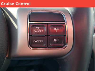 2012 Jeep Grand Cherokee, $10495. Photo 3