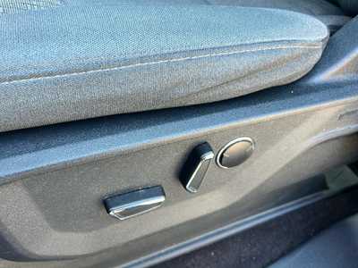 2021 Ford F150 Crew Cab, $37631. Photo 10