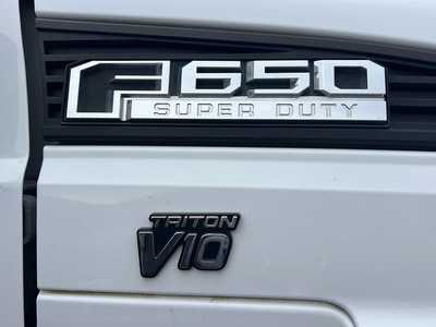 2018 Ford F450-8000, $45954. Photo 5
