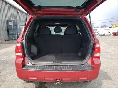 2010 Ford Escape, $7995. Photo 7
