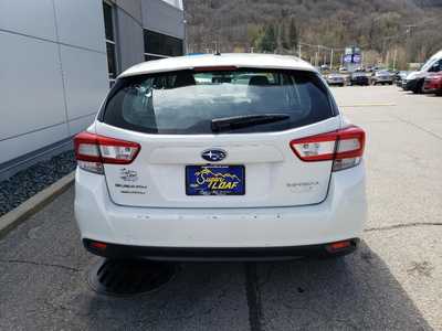 2017 Subaru Impreza, $8995. Photo 7