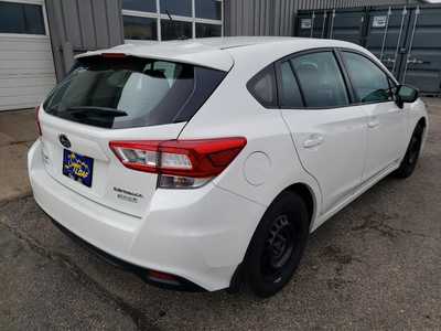 2017 Subaru Impreza, $8995. Photo 10