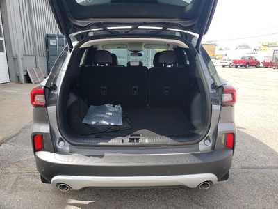 2024 Ford Escape, $31795. Photo 12