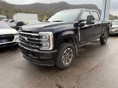2025 Ford F350 Crew Cab, $95425. Photo 9