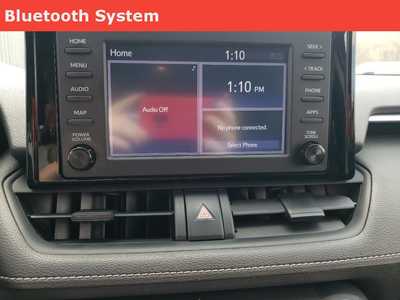 2019 Toyota RAV4, $19995. Photo 4