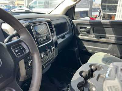 2014 RAM 5500 Crew Cab, $37700. Photo 12