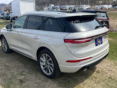 2024 Lincoln Corsair, $45995. Photo 5