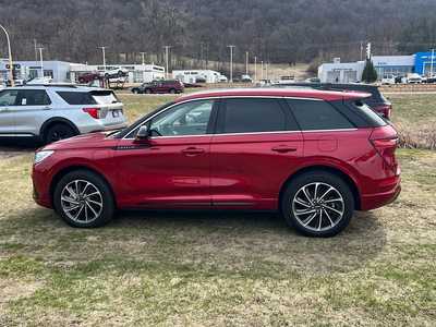 2023 Lincoln Corsair, $38994. Photo 2
