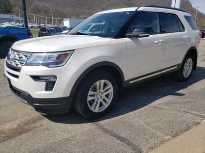 2018 Ford Explorer, $19995. Photo 9