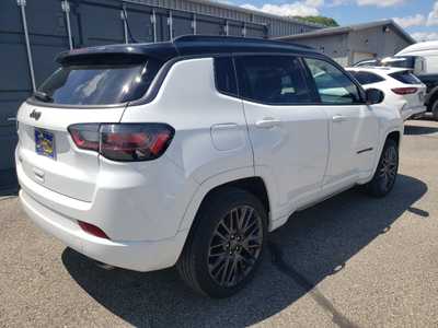 2022 Jeep Compass, $24895. Photo 7