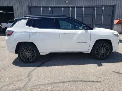 2022 Jeep Compass, $24895. Photo 8