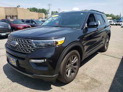 2023 Ford Explorer, $37895. Photo 3