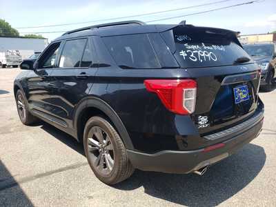 2023 Ford Explorer, $37895. Photo 4