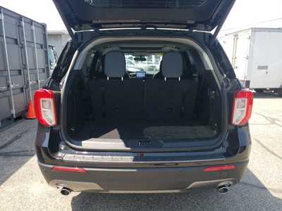 2023 Ford Explorer, $37895. Photo 6