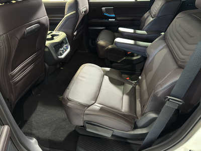 2025 Ford Expedition, $90990. Photo 11