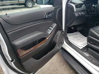 2018 Chevrolet Suburban, $20994. Photo 10