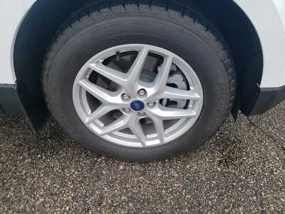 2024 Ford Edge, $30995. Photo 9