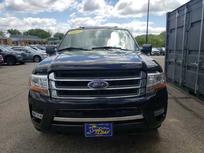 2017 Ford Expedition, $17995. Photo 2