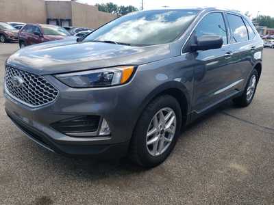 2023 Ford Edge, $30495. Photo 3
