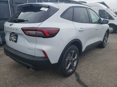 2025 Ford Escape, $33277. Photo 7