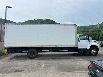 2006 GMC C Series Truck, $11695. Photo 12