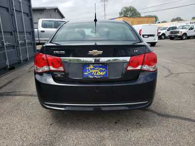 2014 Chevrolet Cruze, $8995. Photo 4