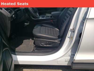 2024 Ford Edge, $31995. Photo 5