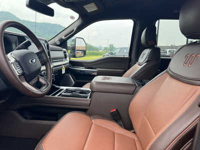 2025 Ford F350 Crew Cab, $80307. Photo 5
