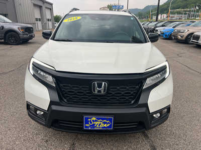 2019 Honda Passport, $24995. Photo 2