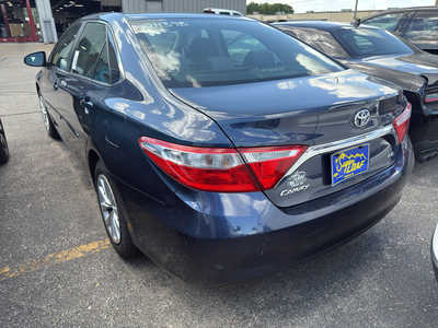 2015 Toyota Camry, $8595. Photo 3