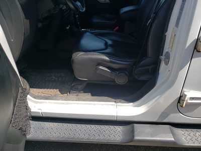 2017 Jeep Wrangler Unlimited, $20695. Photo 10