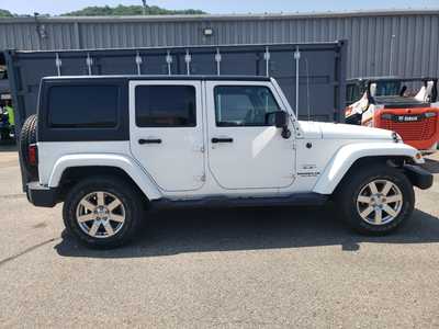 2017 Jeep Wrangler Unlimited, $20695. Photo 8